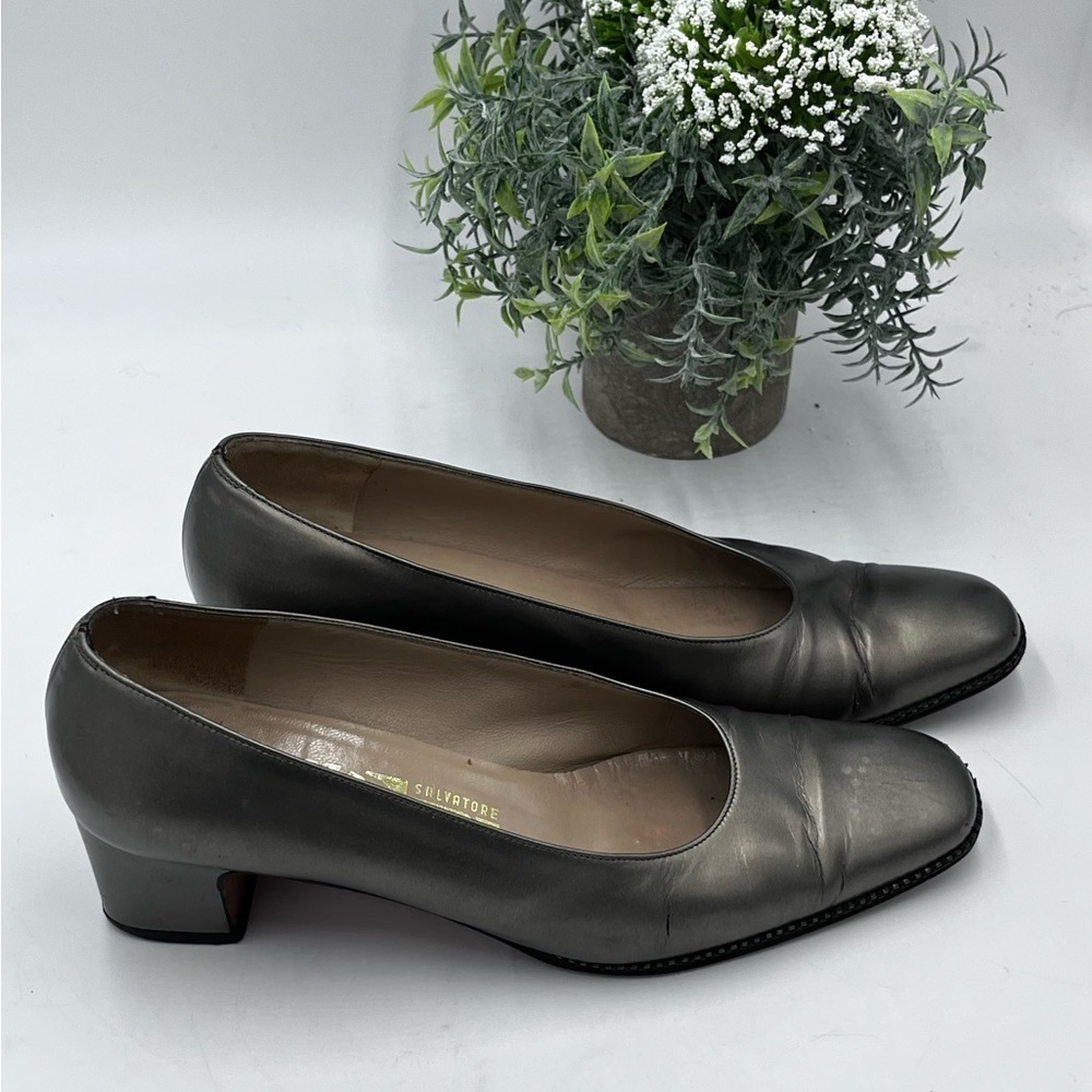 Womens Salvatore Ferragamo Metallic Silver Dressy Pump Low Block Heel‎ 6.5